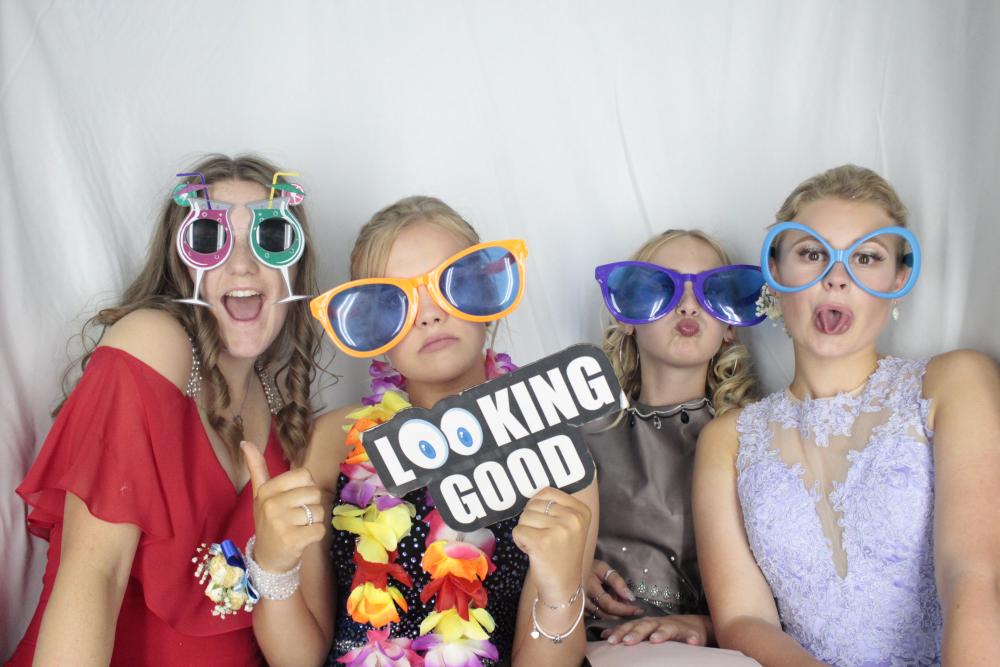 FCC Class Of 2018 | View more photos from the event at gallery.myphotoboothexperience.co.uk/u/MyPhotoBoothExperienceLtd/FCC-Class-Of-2018